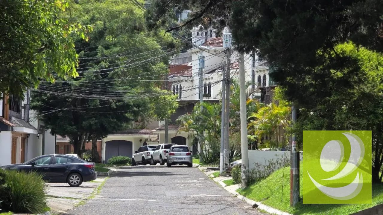 Vendo Terreno La Montaña zona 16 — Terreno en Venta en Zona 16, Guatemala, Ciudad — foto 2 de 4