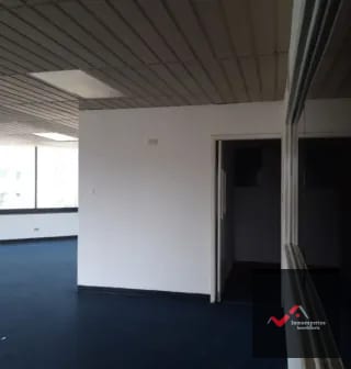 Oficina en Renta Zona 10 — Oficina en Alquiler en Zona 10, Guatemala, Ciudad — miniatura 1 de 3
