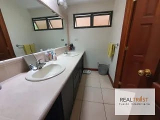 Casa en renta Condominio Las Rotondas km 18.5 CES — Casa en Alquiler en 19-10, Carretera a El Salvador, Guatemala, Ciudad — miniatura 10 de 12