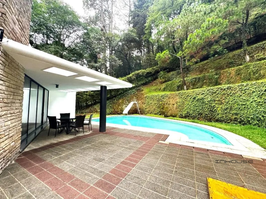 CASA EN VENTA EN KM 24 CARRETERA A SAN LUCAS CON PISCINA — Casa en Venta en San Lucas Sacatepéquez, Sacatepéquez — foto 5 de 12