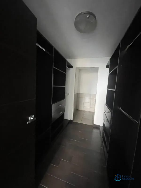 Apartamento en renta, Zona 14-Edificio Attica — Apartamento en Alquiler en Zona 14, Guatemala, Ciudad — foto 10 de 16