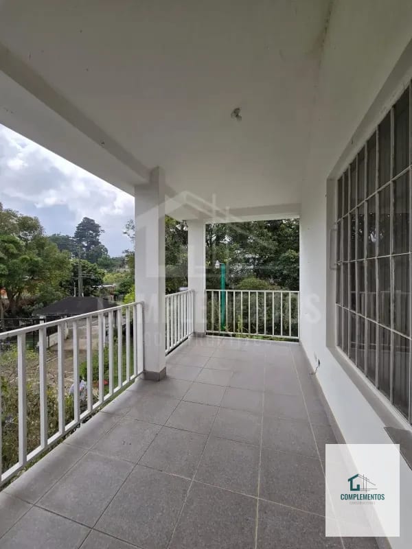 Casa en Venta San Bartolome Milpas Altas — Casa en Venta en San Bartolomé Milpas Altas, Sacatepéquez — foto 4 de 13
