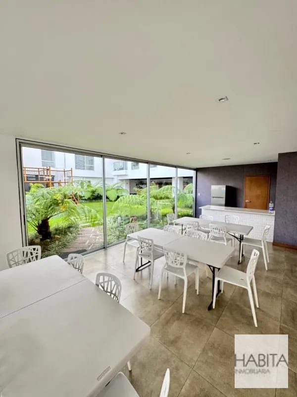 Apartamento en Venta en Condado 14, zona 14 — Apartamento en Venta en Zona 14, Guatemala, Ciudad — foto 8 de 12