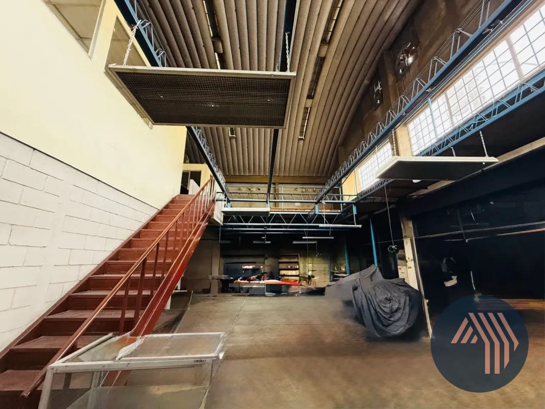 Venta de Bodega en Excelente Ubicación - Zona 01 — Bodega / Ofibodega en Venta en Zona 1, Guatemala, Ciudad — foto 1 de 16