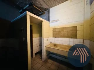 Venta de Bodega en Excelente Ubicación - Zona 01 — Bodega / Ofibodega en Venta en Zona 1, Guatemala, Ciudad — miniatura 8 de 16
