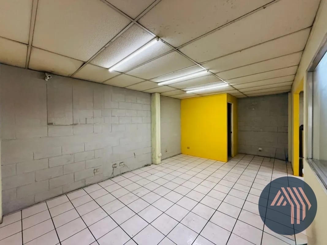 Venta de Bodega en Excelente Ubicación - Zona 01 — Bodega / Ofibodega en Venta en Zona 1, Guatemala, Ciudad — foto 15 de 16