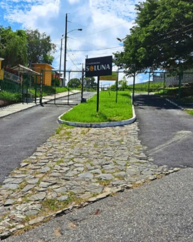TERRENO EN CARRETERA AL ATLANTICO KM 14.5-CONDOMINIO SOLUNA - — Terreno en Venta en Zona 18, Guatemala, Ciudad — foto 4 de 5