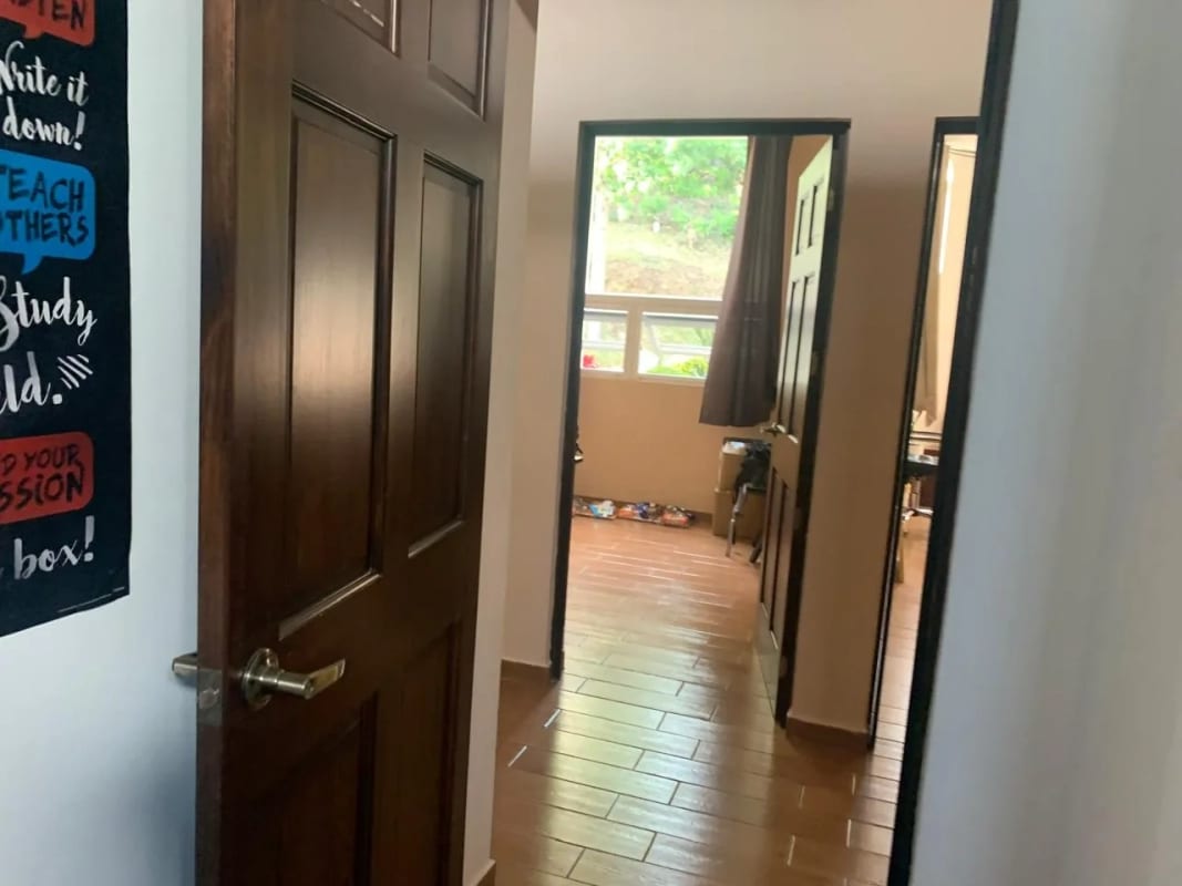 Casa Venta Marias del Sol KM 20 a Fraijanes — Casa en Venta en Marias del Sol, Carretera a El Salvador, Guatemala, Ciudad — foto 2 de 17