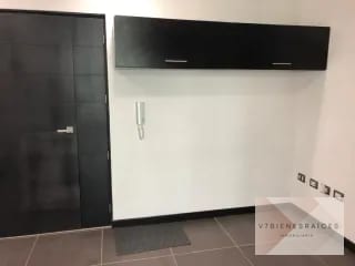 OFICINA EN VENTA ZONA 15 — Oficina en Venta en Zona 15, Guatemala, Ciudad — miniatura 5 de 8