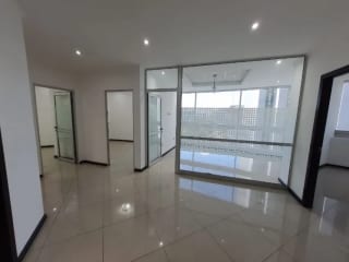 oficina en alquiler en zona 10 Dubai Center — Oficina en Alquiler en Dubai Center, Zona 10, Guatemala, Ciudad — miniatura 4 de 6
