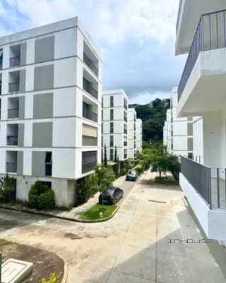 APARTAMENTO EN RENTA ZONA 13 IRIDIA CON AMPLIA TERRAZA — Apartamento en Alquiler en Zona 13, Guatemala, Ciudad — miniatura 1 de 15