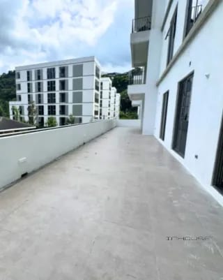 APARTAMENTO EN RENTA ZONA 13 IRIDIA CON AMPLIA TERRAZA — Apartamento en Alquiler en Zona 13, Guatemala, Ciudad — miniatura 9 de 15
