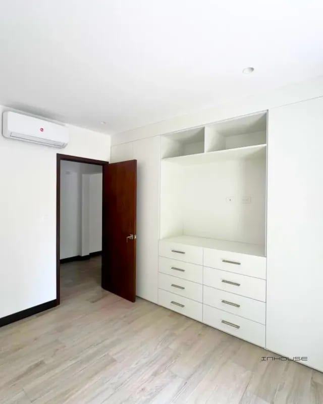 APARTAMENTO EN RENTA ZONA 13 IRIDIA CON TERRAZA — Apartamento en Alquiler en Zona 13, Guatemala, Ciudad — foto 6 de 16
