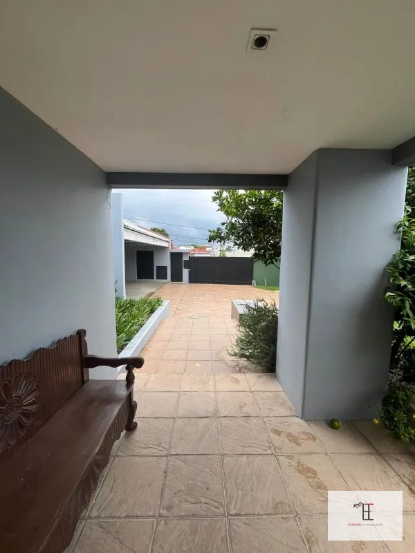 Venta Casa amplia en La Montaña zona 16 — Casa en Venta en La Montaña, Zona 16, Guatemala, Ciudad — foto 9 de 9