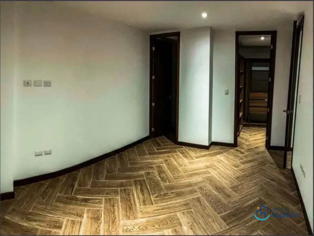 Apartamento en venta- Zona 15, Ikaria, — Apartamento en Venta en Zona 15, Guatemala, Ciudad — foto 2 de 17