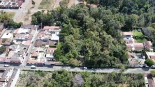 🏞️ ¡Oportunidad única de inversión en Antigua Guatemala! 🏞️  📍 A solo 5 cuadras exactas del casco central — Terreno en Venta en Dentro del Casco, Antigua, Sacatepéquez — miniatura 1 de 4
