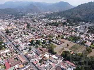 🏞️ ¡Oportunidad única de inversión en Antigua Guatemala! 🏞️  📍 A solo 5 cuadras exactas del casco central — Terreno en Venta en Dentro del Casco, Antigua, Sacatepéquez — miniatura 2 de 4