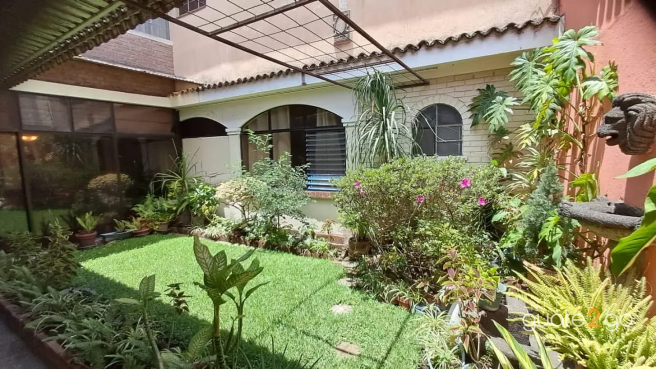 Casa de esquina en zona 2 fuera de garita — Casa en Venta en Zona 2, Guatemala, Ciudad — foto 11 de 17