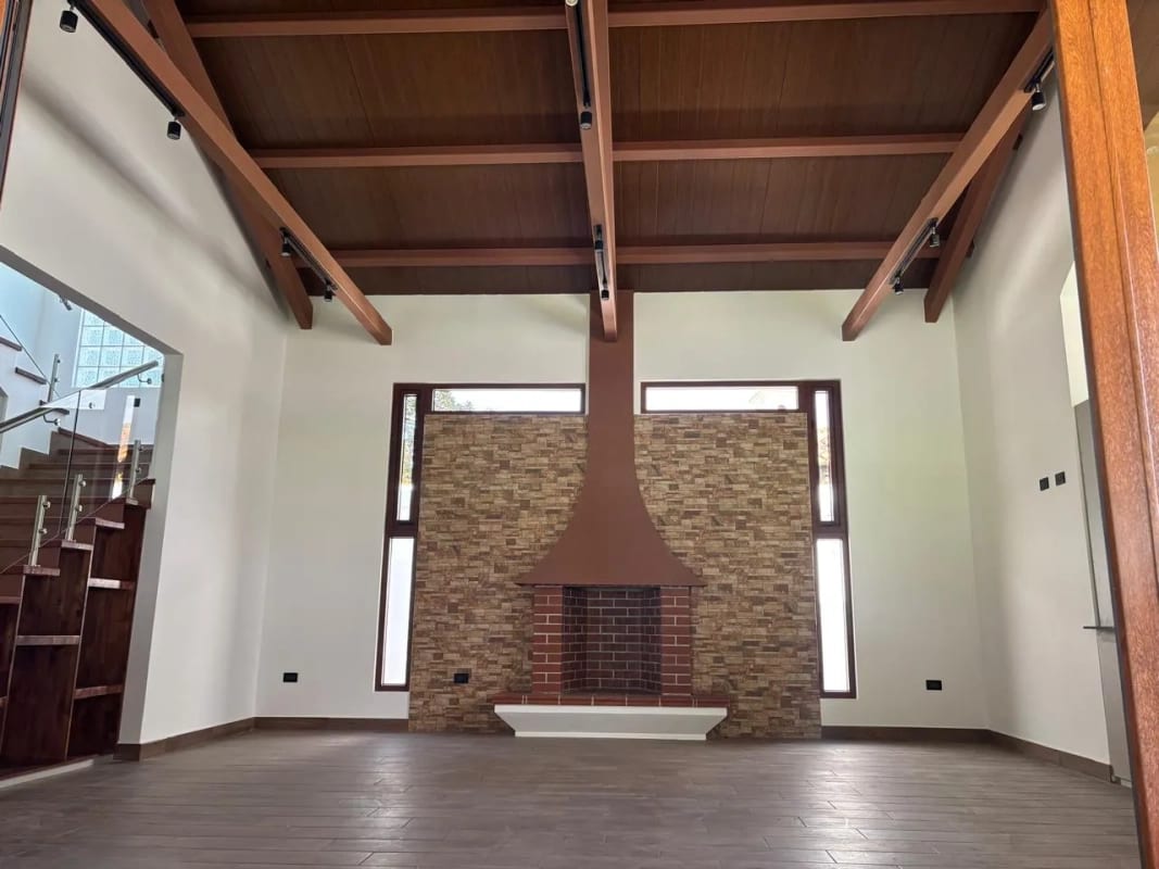 Casas en Renta en Villas de Duero - Antigua — Casa en Alquiler en Antigua, Sacatepéquez — foto 12 de 16