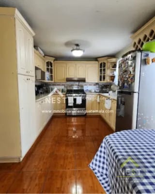 Casa en Venta en Ciudad San Cristóbal, zona 8 de Mixco | Condominio Atlantis — Casa en Venta en Zona 8 Mixco, Guatemala, Ciudad — miniatura 14 de 17