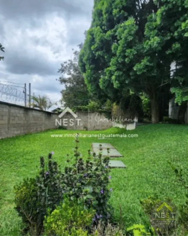 Casa en Venta en Ciudad San Cristóbal, zona 8 de Mixco | Condominio Atlantis — Casa en Venta en Zona 8 Mixco, Guatemala, Ciudad — foto 2 de 17