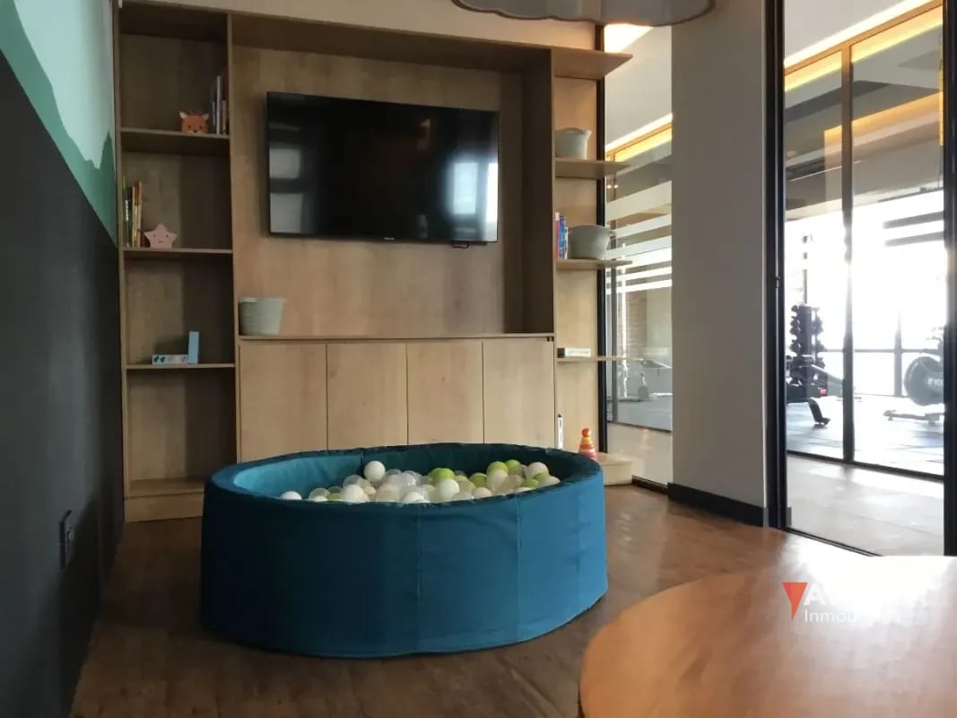 VENDO APARTAMENTO EN ZONA 10, IQ10 - Miniatura 3
