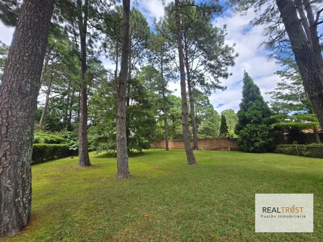 Precioso terreno plano Country Club Guatemala zona 11 — Terreno en Venta en Zona 11, Guatemala, Ciudad — foto 4 de 8