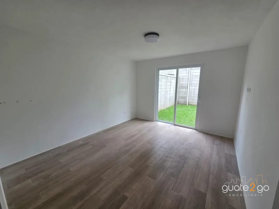 Casa para estrenar en Los Eucaliptos de Pinabetes — Casa en Venta en km 16-20, Carretera a El Salvador, Guatemala, Ciudad — foto 11 de 14
