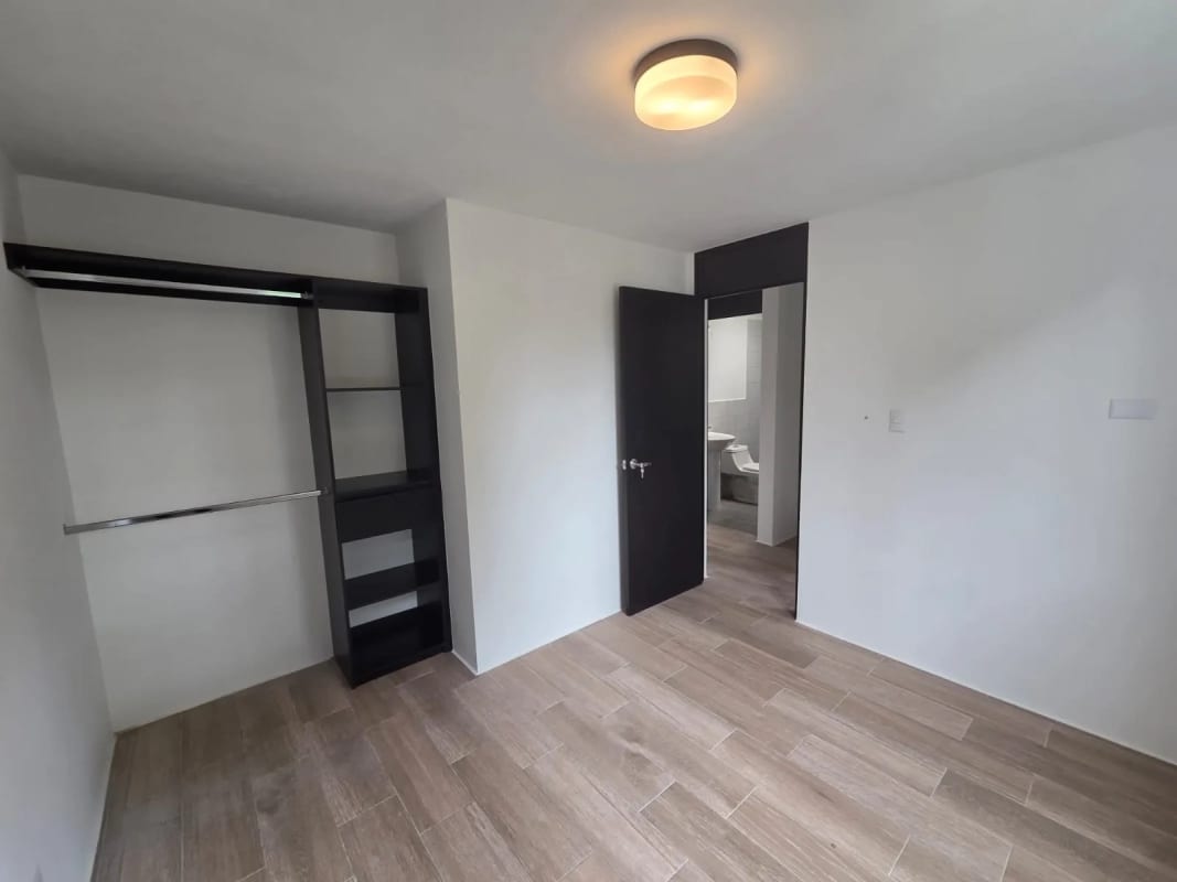 Casa para estrenar en Los Eucaliptos de Pinabetes — Casa en Venta en km 16-20, Carretera a El Salvador, Guatemala, Ciudad — foto 7 de 14