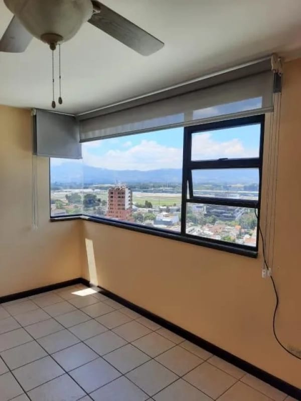 VENTA DE APARTAMENTO ZONA 14 SANTORINI AMERICAS CON BONITA VISTA — Apartamento en Venta en Santorini Américas, Zona 14, Guatemala, Ciudad — foto 1 de 8