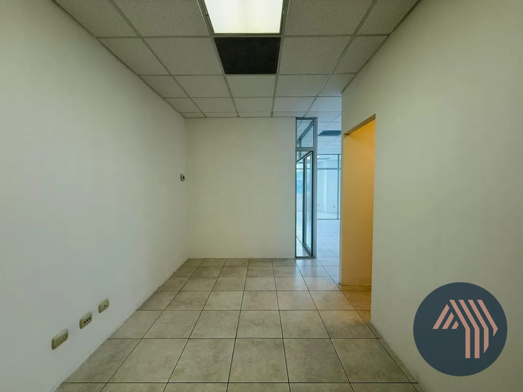 Alquiler de Oficina 70MT2 - Zona Pradera, Zona 10 — Oficina en Alquiler en Zona Pradera, Zona 10, Guatemala, Ciudad — foto 2 de 11