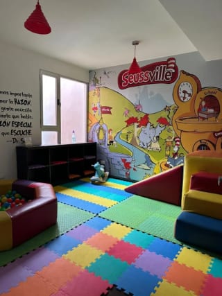 Apartamento en Venta Zona 16 Nueva Caledonia — Apartamento en Venta en Nueva Caledonia, Zona 16, Guatemala, Ciudad — miniatura 2 de 12