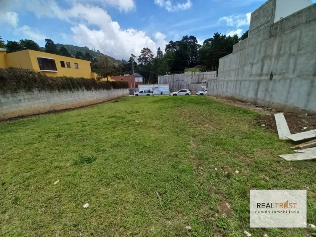 Terreno plano dentro de condominio Carretera a San José Pinula Villas Renacer — Terreno en Venta en San José Pinula, Carretera a El Salvador, Guatemala, Ciudad — foto 1 de 4