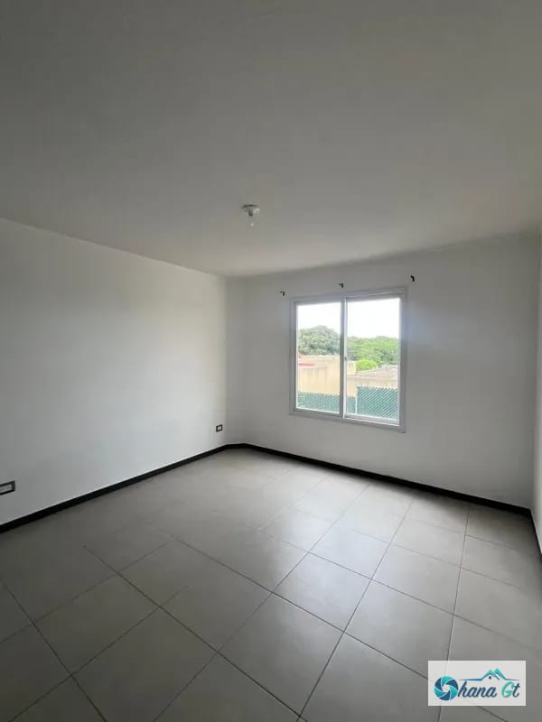 CASA EN RENTA KM21.5 CAES — Casa en Alquiler en Cumbres de La Arboleda, Carretera a El Salvador, Guatemala, Ciudad — foto 8 de 11