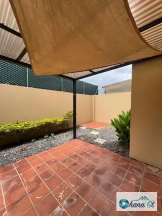 CASA EN RENTA KM21.5 CAES — Casa en Alquiler en Cumbres de La Arboleda, Carretera a El Salvador, Guatemala, Ciudad — miniatura 1 de 11