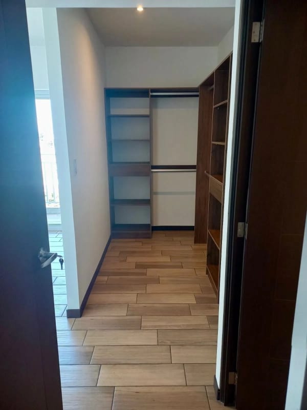 Venta Apartamento, Zona 13, Edificio Torre Pamplona, 14 Calle — Apartamento en Venta en Zona 13, Guatemala, Ciudad — foto 5 de 9
