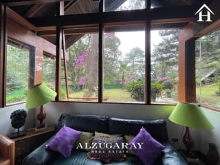 Casa con Vista Espectacular - 6,237 VR2 / Area Bellas Luces — Casa en Venta en Santa Catarina Pinula, Guatemala, Ciudad — miniatura 4 de 16