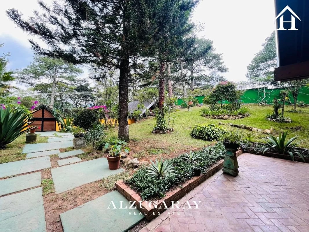 Casa con Vista Espectacular - 6,237 VR2 / Area Bellas Luces — Casa en Venta en Santa Catarina Pinula, Guatemala, Ciudad — foto 3 de 16