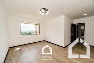 Amplio y moderno apartamento de 3 habitaciones en RENTA en Segheria zona 14 — Apartamento en Alquiler en Segheria, Zona 14, Guatemala, Ciudad — miniatura 5 de 12