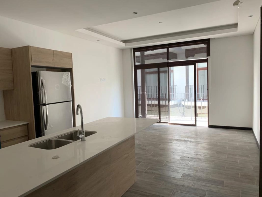 Apartamento en renta Lirios de Cayala — Apartamento en Alquiler en Zona 16, Guatemala, Ciudad — foto 8 de 17