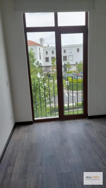 Renta Apartamento en Lirios de Cayala — Apartamento en Alquiler en Zona 16, Guatemala, Ciudad — foto 11 de 15
