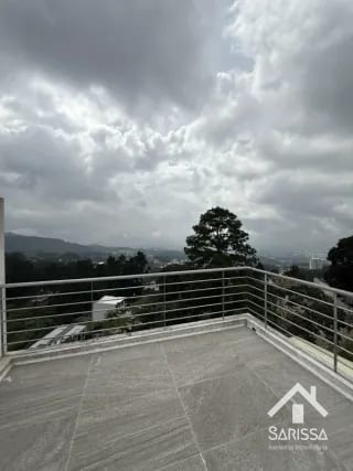 CASA EN RENTA/VENTA ¡VISTA ESPECTACULAR! — Casa en Alquiler en Alto Valle, Carretera a El Salvador, Guatemala, Ciudad — miniatura 9 de 17