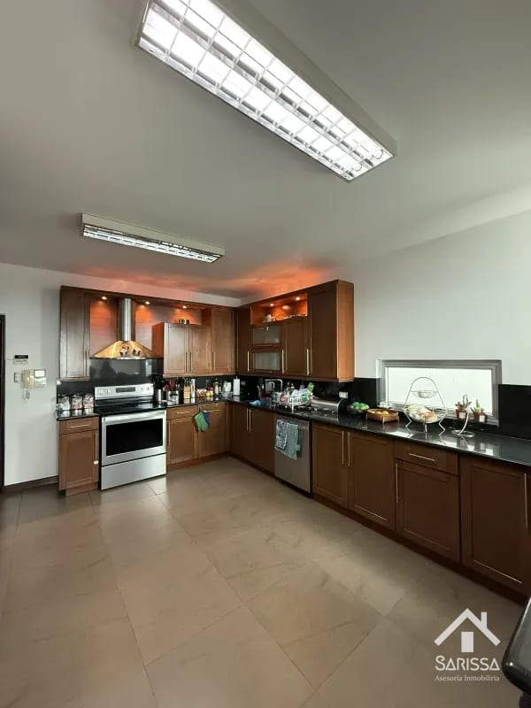 CASA EN RENTA/VENTA ¡VISTA ESPECTACULAR! — Casa en Alquiler en Alto Valle, Carretera a El Salvador, Guatemala, Ciudad — foto 4 de 17