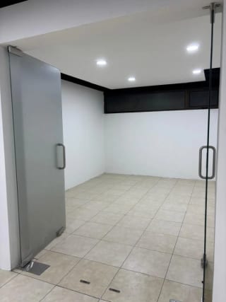 Oficinas Geminis 10 — Oficina en Alquiler en Géminis 10, Zona 10, Guatemala, Ciudad — miniatura 6 de 7