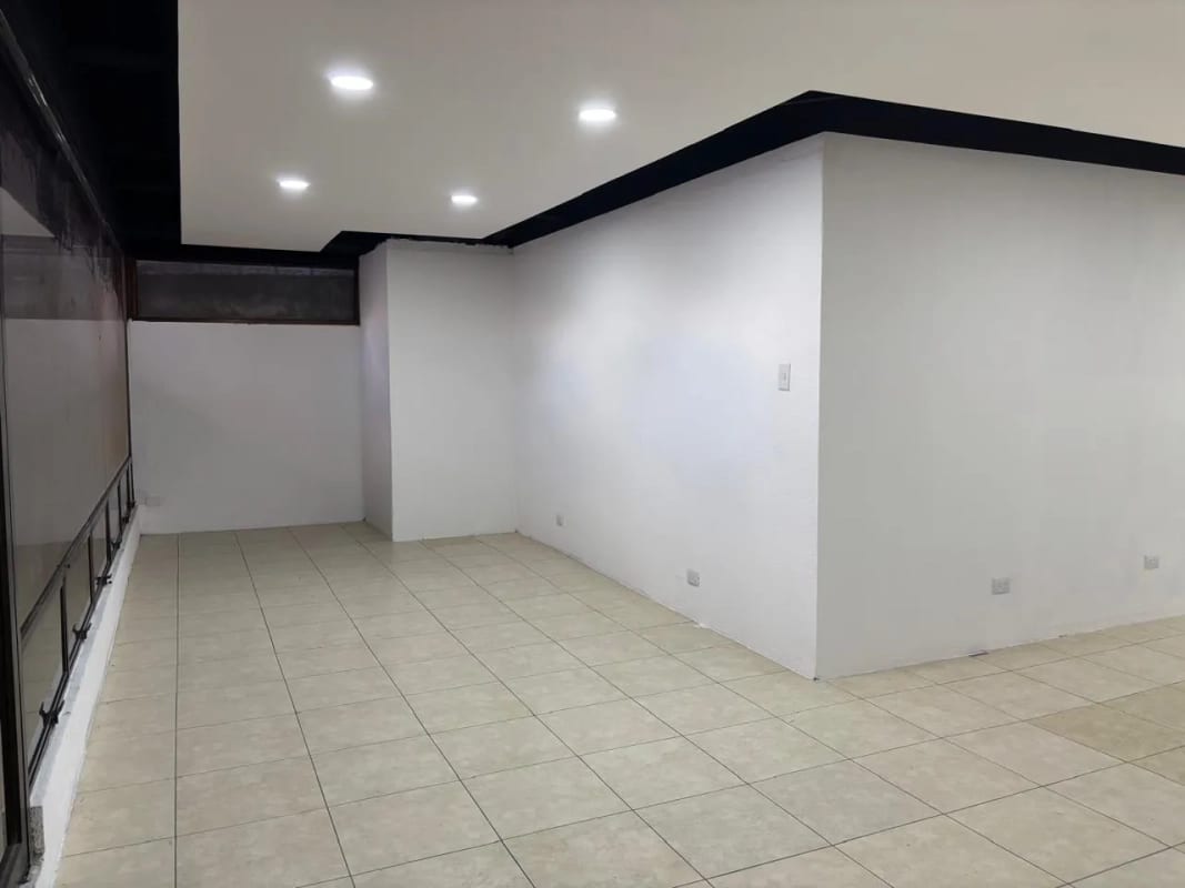Oficinas Geminis 10 — Oficina en Alquiler en Géminis 10, Zona 10, Guatemala, Ciudad — foto 3 de 7
