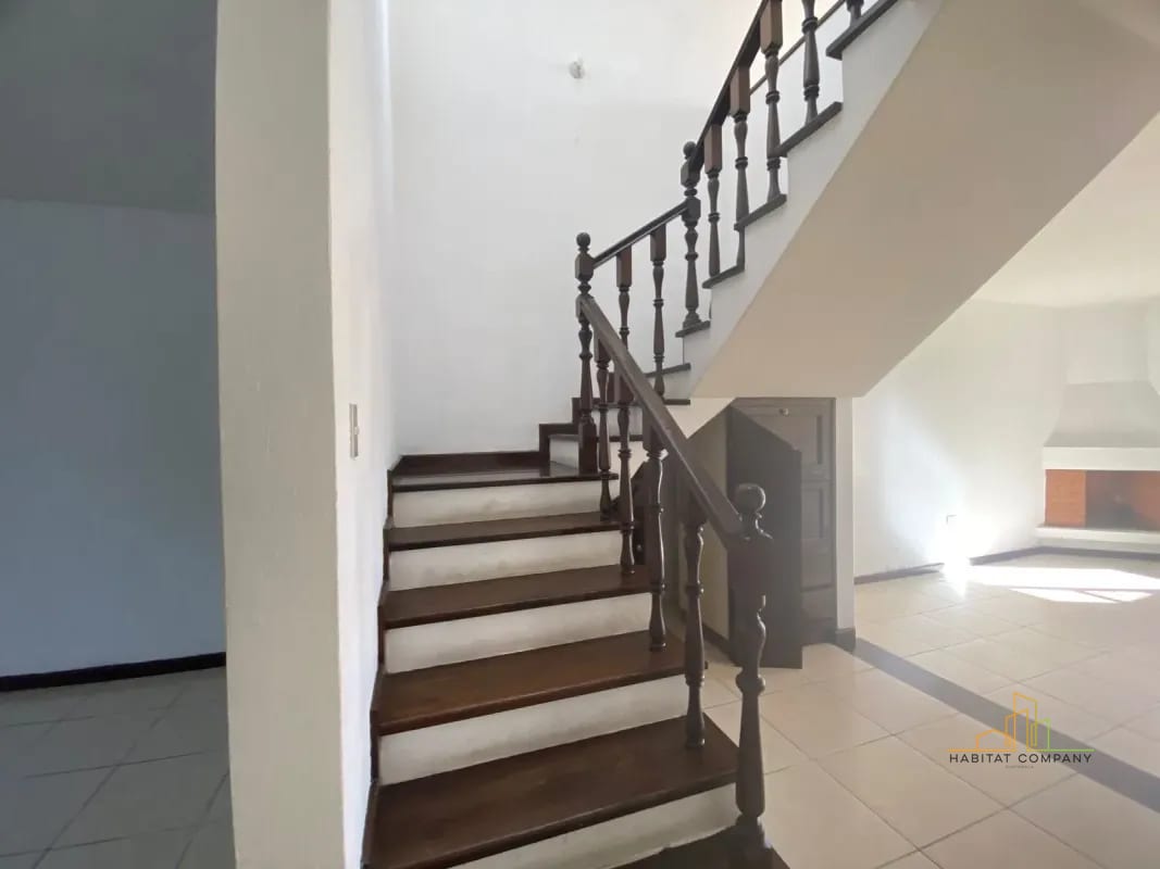 Casa Venta Km 16-20 CAES - Entrada Calle Olmeca - Residenciales Santa Mónica- Rentada para Inversionista  — Casa en Venta en km 16-20, Carretera a El Salvador, Guatemala, Ciudad — foto 7 de 9