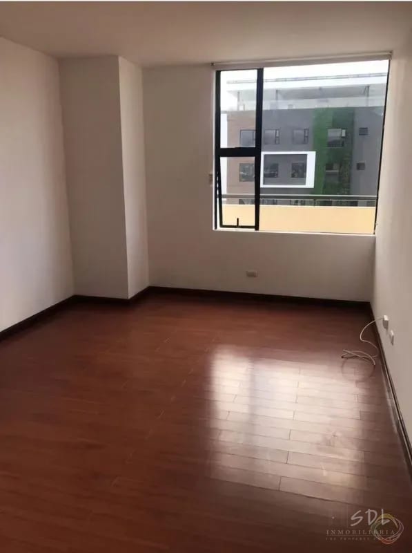 Zona 15, edificio Orleans — Apartamento en Venta en Zona 15, Guatemala, Ciudad — foto 2 de 5