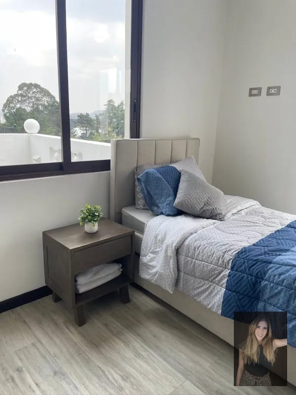 Apartamento amueblado en renta Lirios de Cayala zona 16 — Apartamento en Alquiler en Zona 16, Guatemala, Ciudad — foto 9 de 13