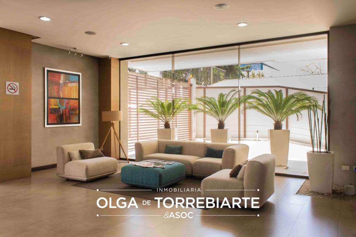 Apartamento en Veinti4, Zona 10 — Apartamento en Alquiler en Veinti4, Zona 10, Guatemala, Ciudad — foto 1 de 10