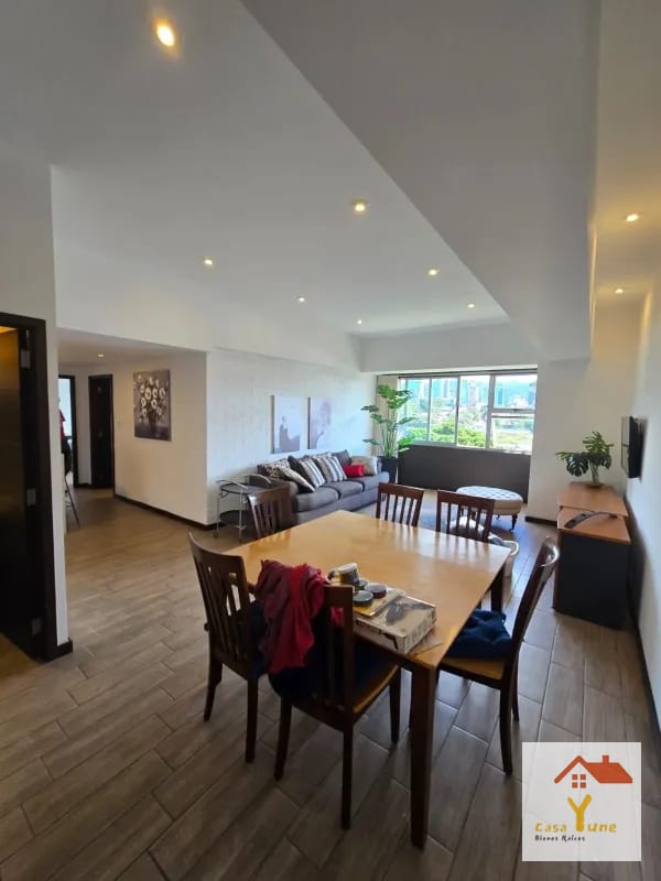 Apartamento en alquiler zona 10 amueblado Ferrara 10 — Apartamento en Alquiler en Zona Pradera, Zona 10, Guatemala, Ciudad — foto 1 de 14
